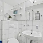Bat Solutions Altstadt - Alles Was Ein Nicht Bietet - 3 45 Bis 75 Qm Fuer Bis Zu 12 Personen - Direkt Unter Der Burg - 2 Min Zur Altstadt - Weinbergblick, Heimkino Und E-ladesaeulen 公寓 *