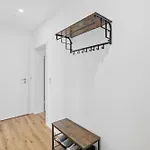 Bat Solutions Altstadt - Alles Was Ein Nicht Bietet - 3 45 Bis 75 Qm Fuer Bis Zu 12 Personen - Direkt Unter Der Burg - 2 Min Zur Altstadt - Weinbergblick, Heimkino Und E-ladesaeulen 公寓
