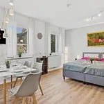 公寓 Bat Solutions Altstadt - Alles Was Ein Nicht Bietet - 3 45 Bis 75 Qm Fuer Bis Zu 12 Personen - Direkt Unter Der Burg - 2 Min Zur Altstadt - Weinbergblick, Heimkino Und E-ladesaeulen