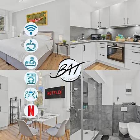 Daire Bat Home Solutions Saarburg Altstadt - Alles Was Ein Hotel Nicht Bietet - 3 Apartments 45 Bis 75 Qm Fuer Bis Zu 12 Personen - Direkt Unter Der Burg - 2 Min Zur Altstadt - Weinbergblick Und Heimkino *